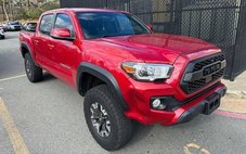 2022 Toyota Tacoma TRD Off-Road