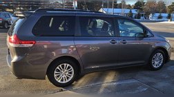 2011 Toyota Sienna 7-Passenger V6 FWD