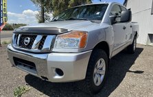 2015 Nissan Titan SV