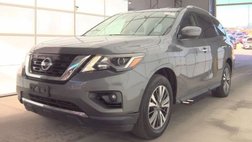 2018 Nissan Pathfinder SV