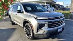 2025 Chevrolet Traverse LT