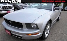 2007 Ford Mustang Deluxe