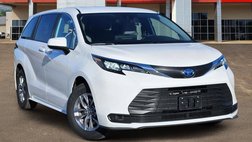 2025 Toyota Sienna LE 8-Passenger
