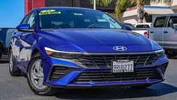 2025 Hyundai Elantra SE