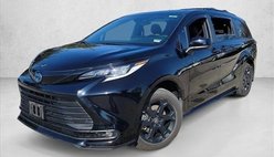 2025 Toyota Sienna Woodland Edition