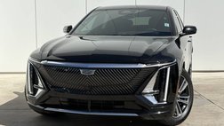 2024 Cadillac LYRIQ Luxury 2