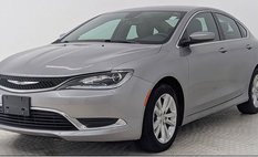 2016 Chrysler 200 Limited Platinum