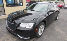 2019 Chrysler 300 Touring