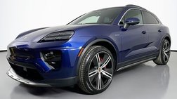 2025 Porsche Macan 4S Electric