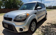 2013 Kia Soul +