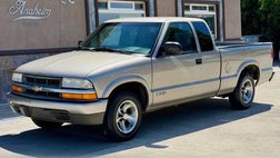 2000 Chevrolet S-10 LS