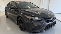 2022 Toyota Camry Hybrid SE Nightshade