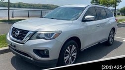 2018 Nissan Pathfinder SV