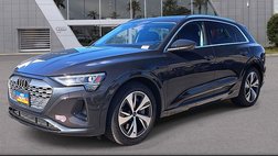 2024 Audi Q8 e-tron quattro Premium Plus