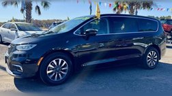 2023 Chrysler Pacifica Hybrid Touring L