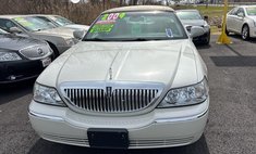 2004 Lincoln Town Car Signature