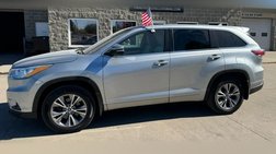 2016 Toyota Highlander LE