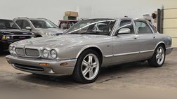 1999 Jaguar XJR Base