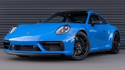 2022 Porsche 911 Carrera 4 GTS