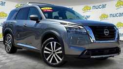 2023 Nissan Pathfinder Platinum