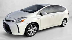 2016 Toyota Prius v Four