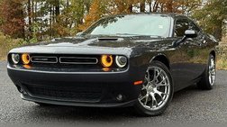 2018 Dodge Challenger SXT Plus