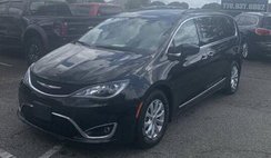 2017 Chrysler Pacifica Touring L FWD