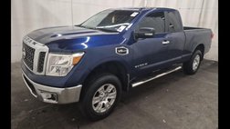 2017 Nissan Titan SV