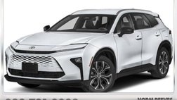 2025 Toyota Crown Signia XLE