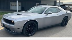 2016 Dodge Challenger SXT Plus