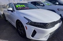 2022 Kia K5 LXS