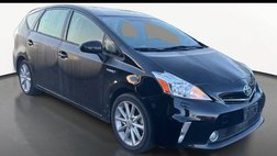 2014 Toyota Prius v Five