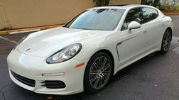 2016 Porsche Panamera Standard