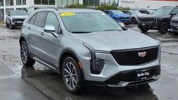 2024 Cadillac XT4 Sport