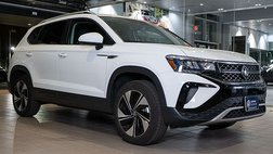 2024 Volkswagen Taos SE 4Motion