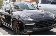 2016 Porsche Cayenne GTS