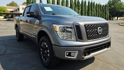 2019 Nissan Titan PRO-4X