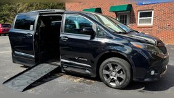 2015 Toyota Sienna SE Premium handicap Wheelchair side entry