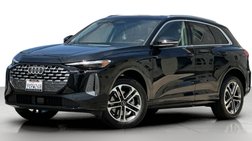 2025 Audi Q5 quattro Premium TFSI