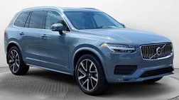 2022 Volvo XC90 T6 Momentum 7-Passenger
