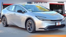 2025 Toyota Prius LE