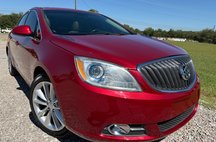 2012 Buick Verano Leather Group