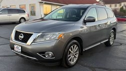 2016 Nissan Pathfinder SV