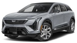2025 Cadillac OPTIQ Luxury 1