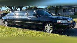 2004 Lincoln Town Car Executive