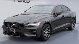 2022 Volvo S60 B5 Momentum