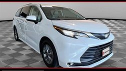 2023 Toyota Sienna XLE