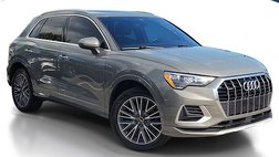 2022 Audi Q3 quattro Premium 40 TFSI