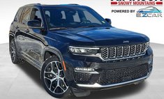 2023 Jeep Grand Cherokee Summit