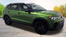 2026 Volkswagen Taos SE Black 4Motion